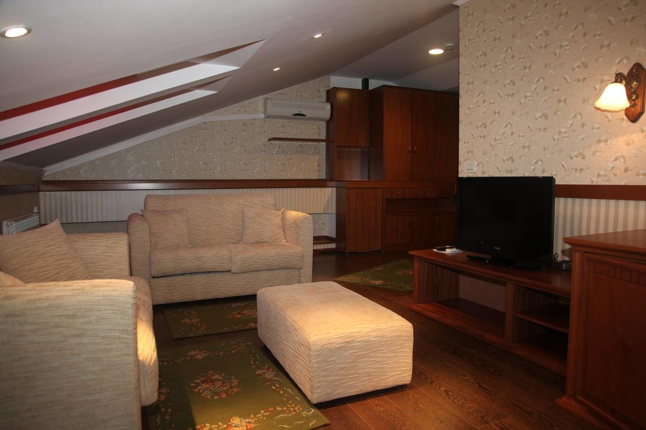 Vila Sigal Pogradec Extérieur photo