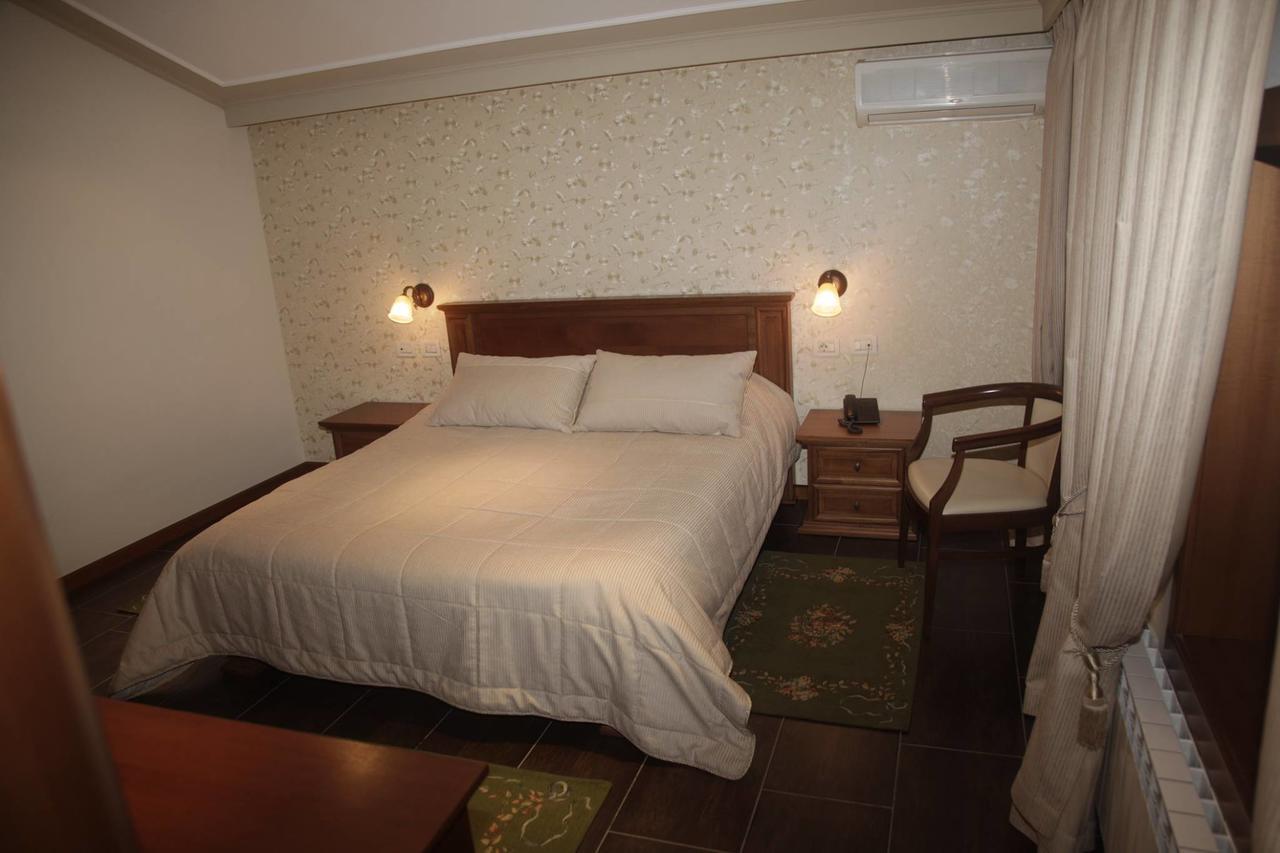Vila Sigal Pogradec Extérieur photo
