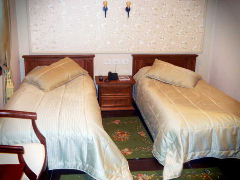 Vila Sigal Pogradec Extérieur photo